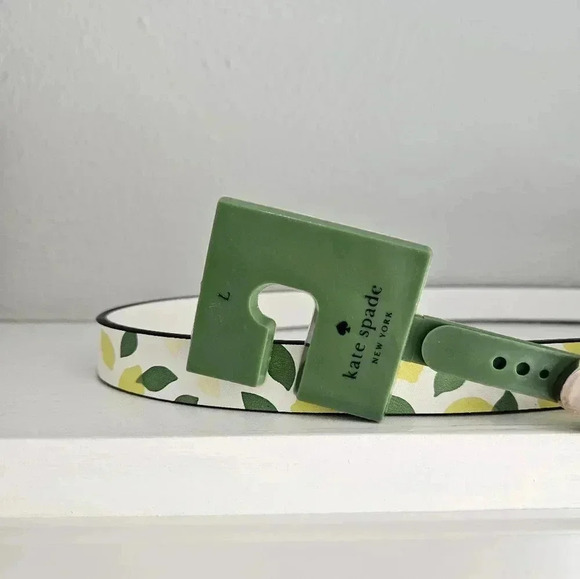 NWT Kate Spade morgan lemon print reversible belt- Large - Picture 3 of 4